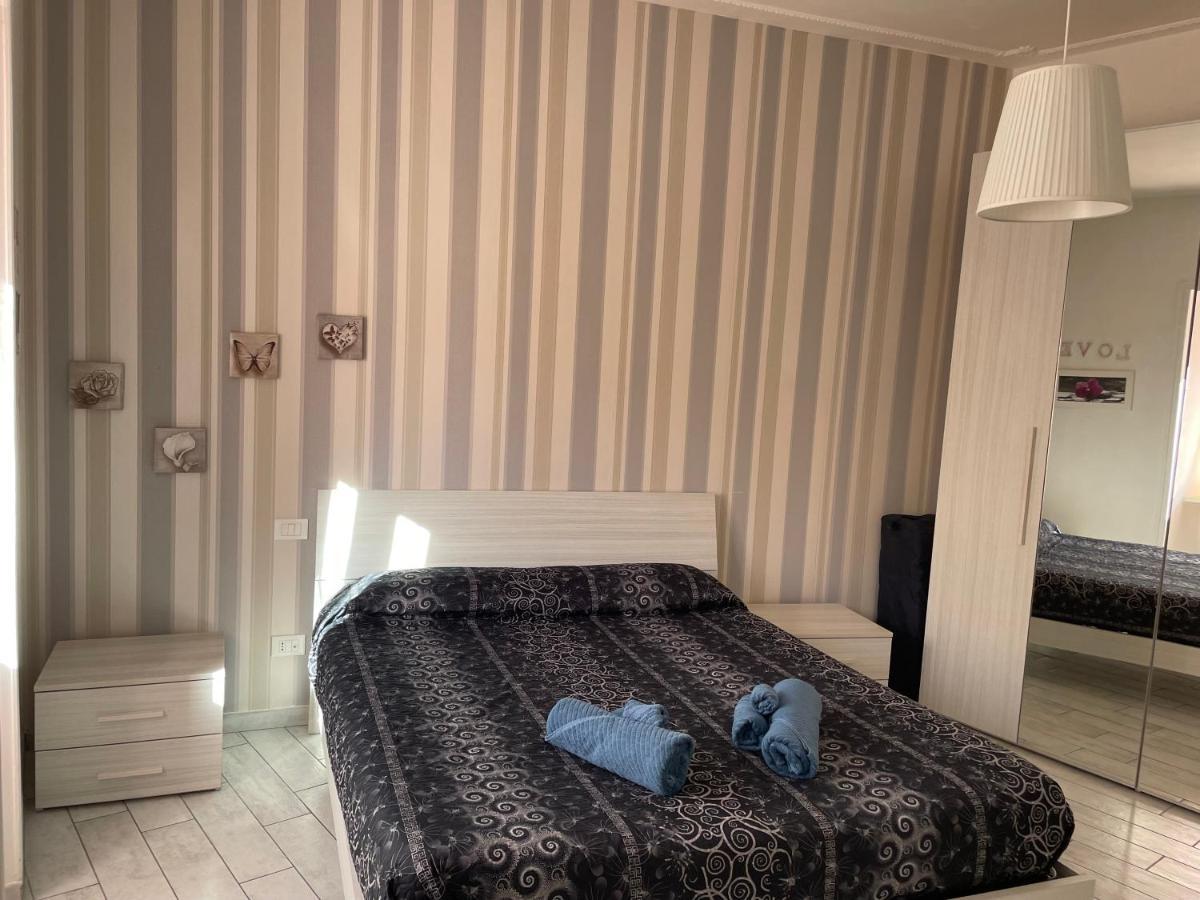 Vivere Il Borgo Sul Lago Genzano di Roma Exterior photo